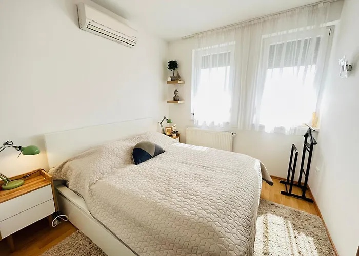 公寓 Merland Premium Penthouse - Lakeview *